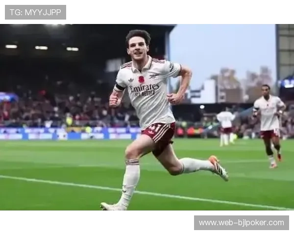 阿森纳3-2逆转伯恩茅斯,赖斯带伤双响助枪手六分领跑 阿森纳3-2逆转伯恩茅斯,赖斯带伤双响助枪手六分领跑