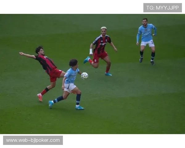 曼城半场2-0领先富勒姆，塞门约传射建功